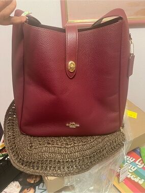 Coach Hadley Large Convertible Bag